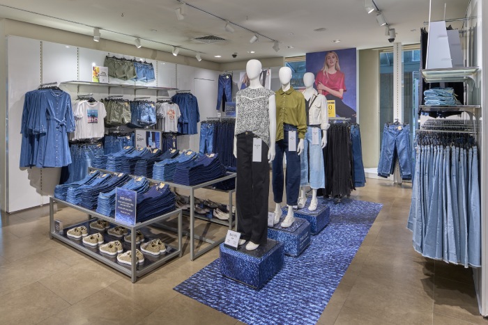 marks and spencer wheelock place denim