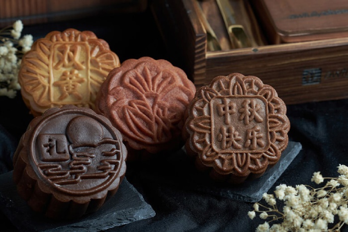 mooncakes 2021 awfully chocolate