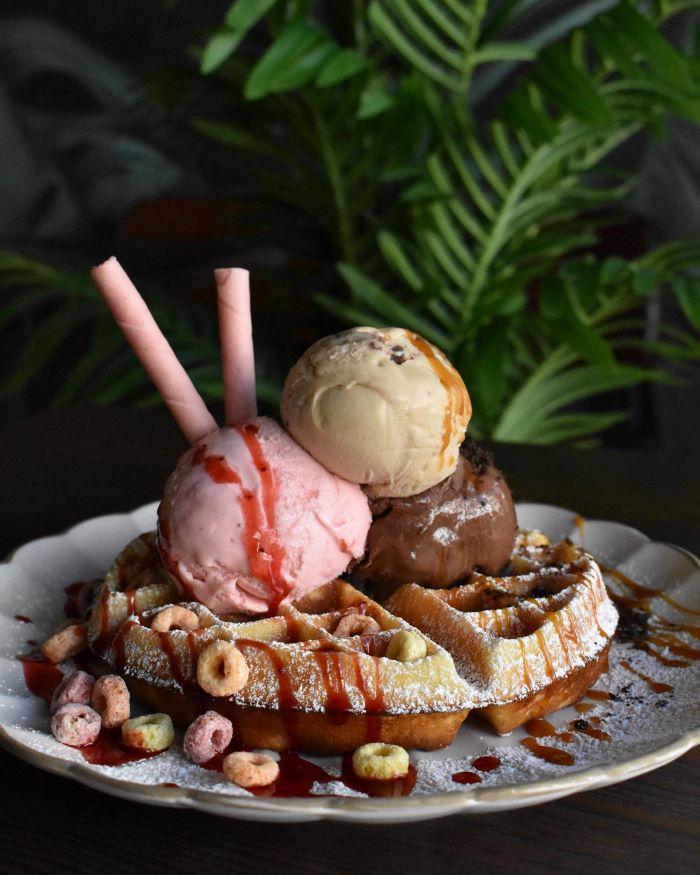 new-cafes-bakeries-singapore-lolafaye-1