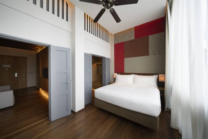 oasia junior suite bedroom