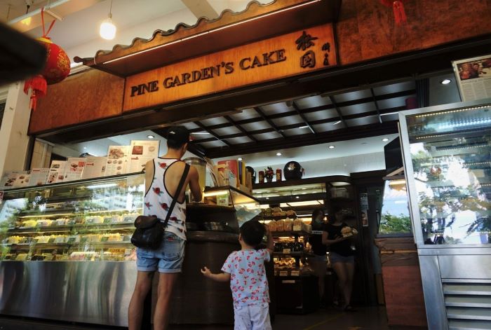 old-school-traditional-bakeries-pine-garden1