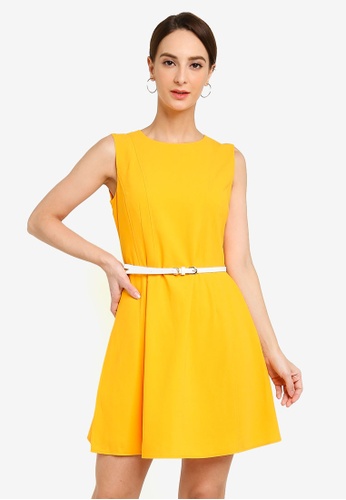 pantone-colours-illuminating-work-dress