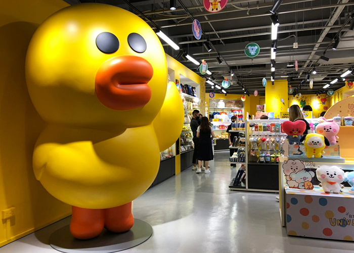 play line friends store sally statue