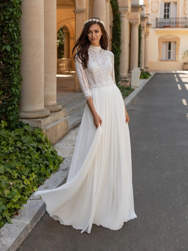 rent a gown rom dress
