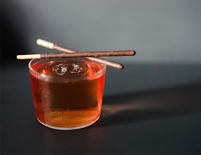 romantic bars ib hq drink