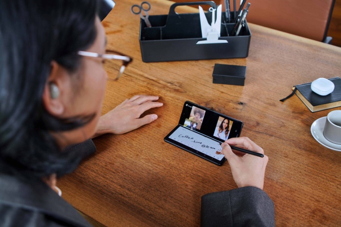 samsung galaxy z fold3