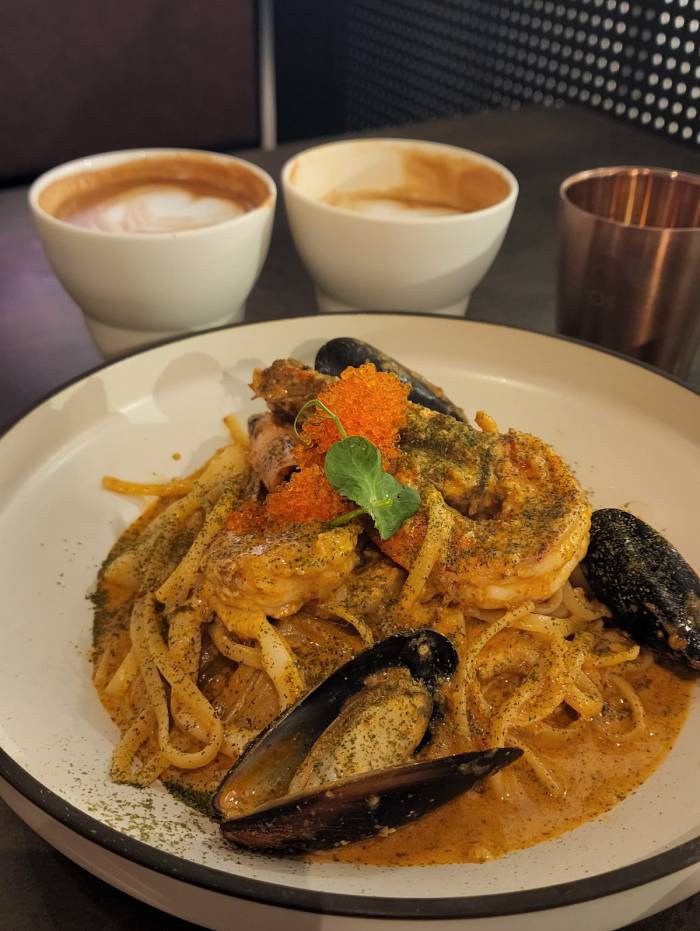 seafood laksa linguine ratio cafe
