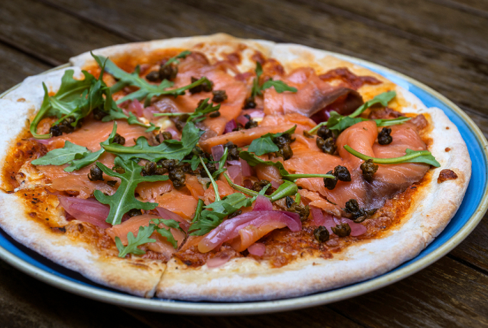 smoked-salmon-pizza