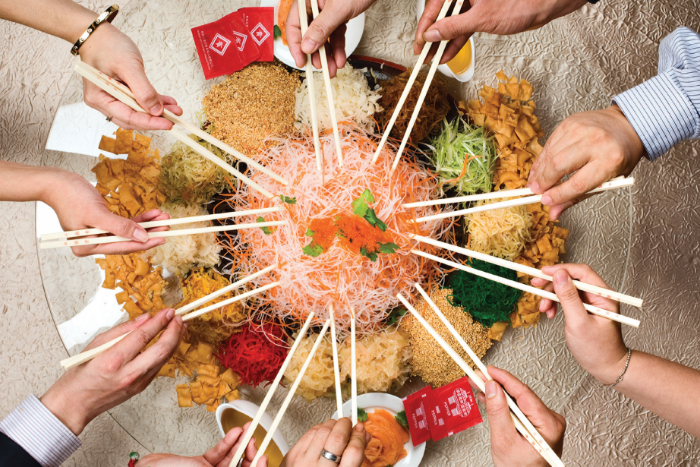 chinese new year reunion dinner restaurant xperience yusheng