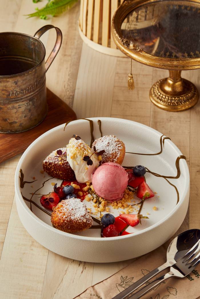 surrey hills grocer double fried donut french toast