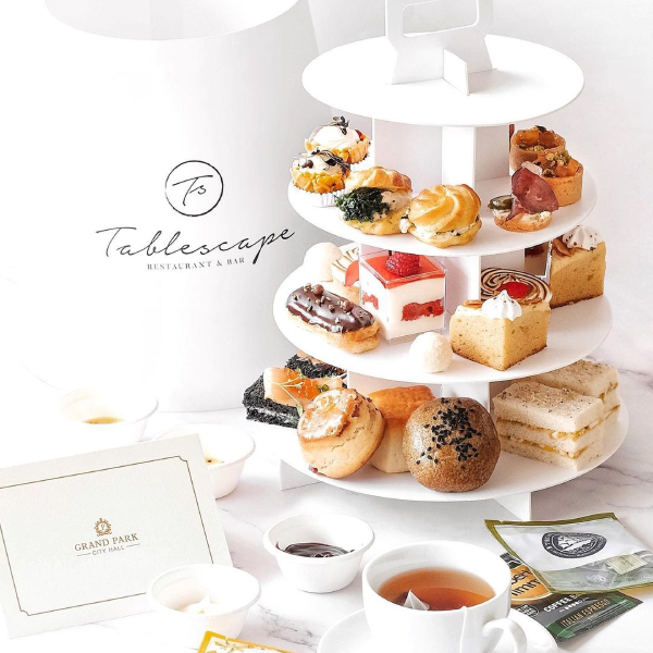 tablescape