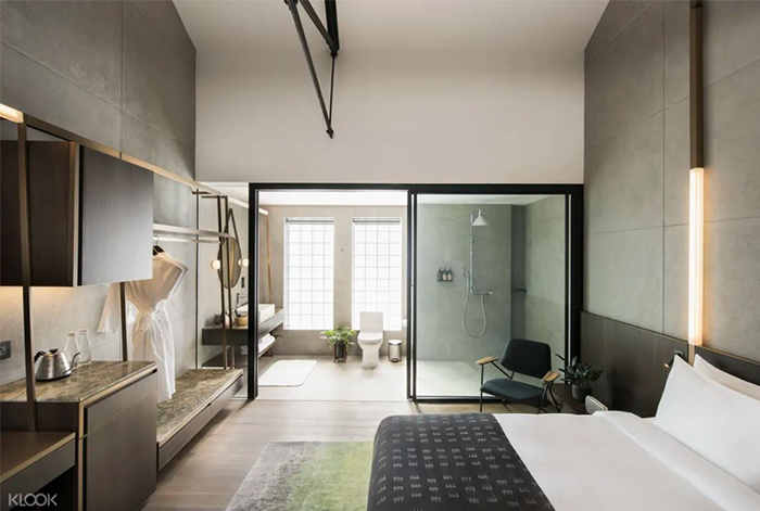 tips staycation singapore warehouse hotel