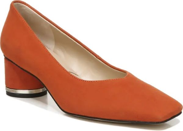 unusual-color-combinations-orange-pumps