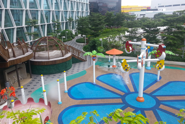 water playgrounds singapore - changi city point