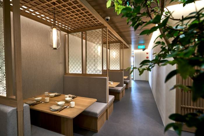 yue bai restaurant booth seats